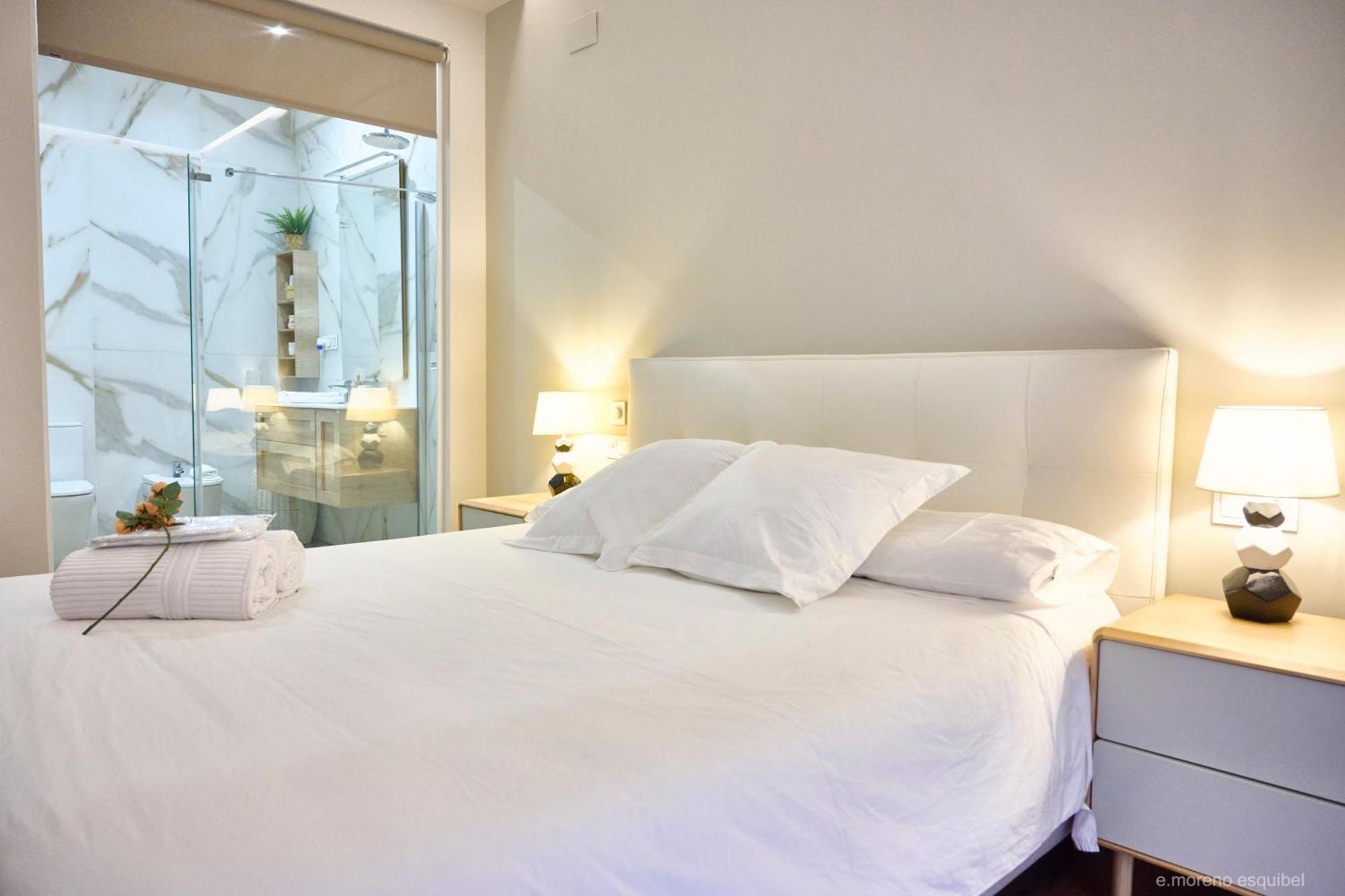 Nuevo Lujoso Centro Wifi ,parking Gratis Appartement *